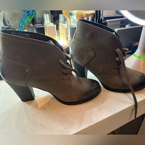 Clarks chunky bootie